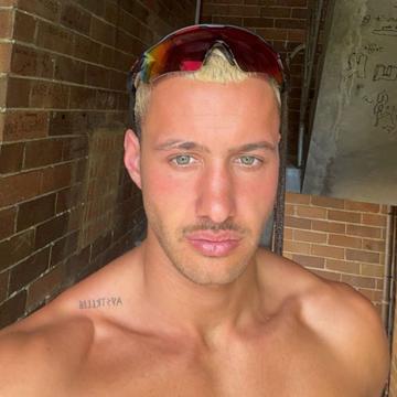 Hugo Connebert profile photo