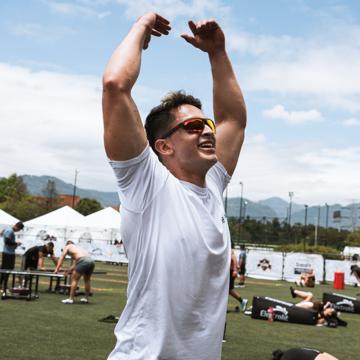 Nicolás Estupiñán profile photo