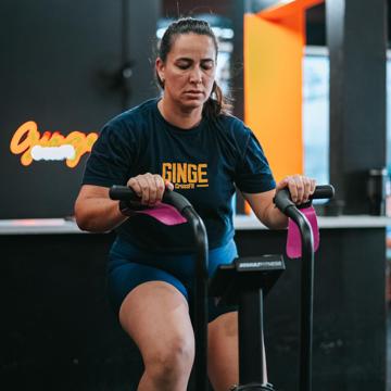 Claudia Barros profile photo