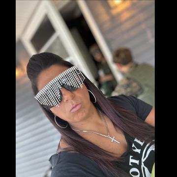 Tina Tsopelas profile photo