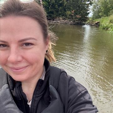 Charlotte Folland profile photo