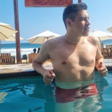 Eliot Linares profile photo