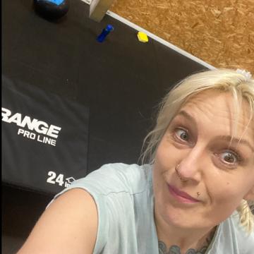 Elina Erikoinen-Watts profile photo