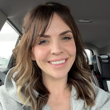 Danyella Nava profile photo