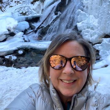 Traci Barnett profile photo