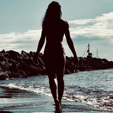 Mahsa Azari profile photo