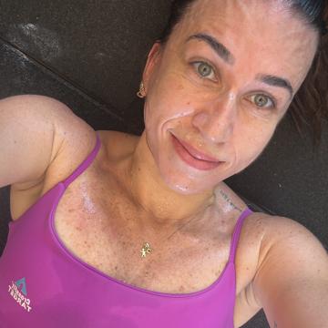 Thais Correa profile photo