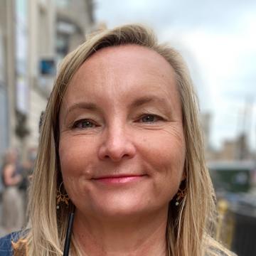 Fiona Noble profile photo