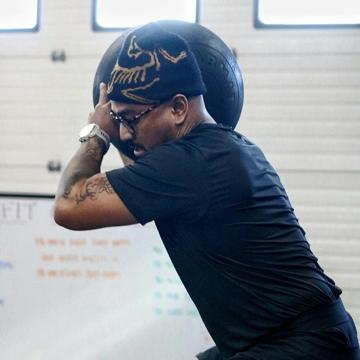 Raveth Than profile photo