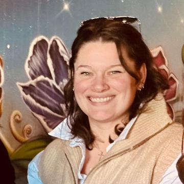 Sari Lomax profile photo