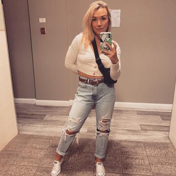 Athlete: Victoria Rooney | CrossFit Games