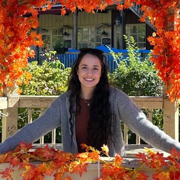 Melica Nikahd profile photo