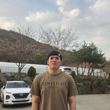 Jinyoung Kang profile photo