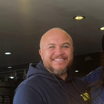 Oscar Carrera profile photo