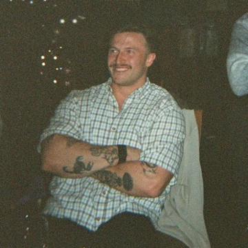 Izaak Thacker profile photo