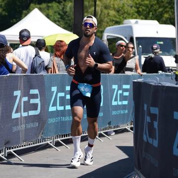 Lloyd Kuizon profile photo