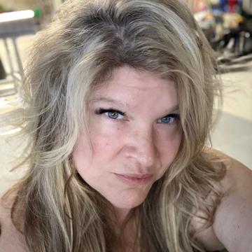 Monica Samples profile photo