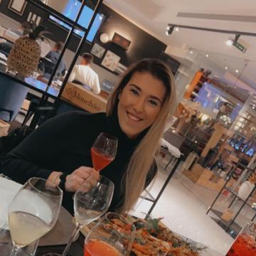 Maria Costa-Fieldhouse profile photo