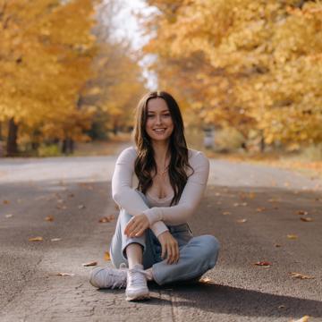 Emma Nichol profile photo