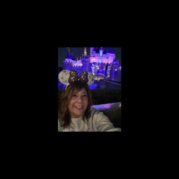 Maria Santiago profile photo