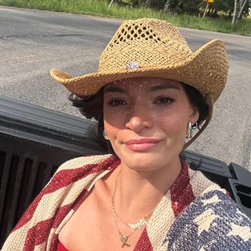 Abigail Larsson profile photo