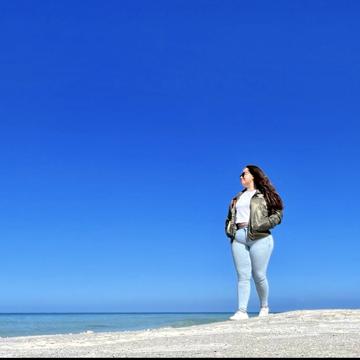 Brianna Sharrett profile photo
