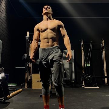 Julian Valentin Martínez profile photo