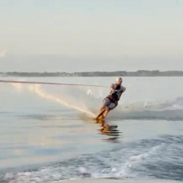 Adler DuBois profile photo