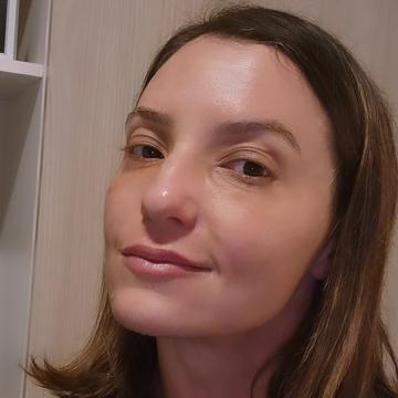 Cintia Tomal profile photo