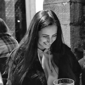 Laura Batache profile photo