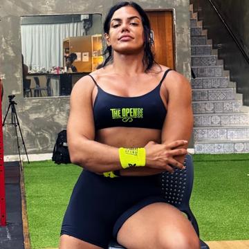 Priscila Oliveira neves waxman profile photo