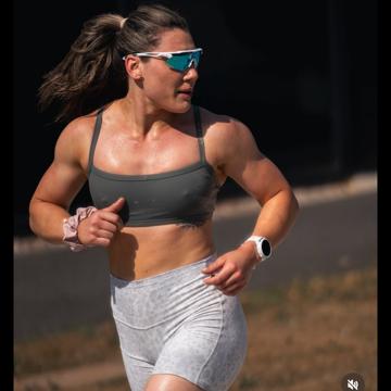 Cait Louise profile photo