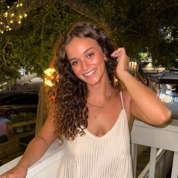 Sydney Rothert profile photo