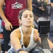 Claudia Oliveira profile photo