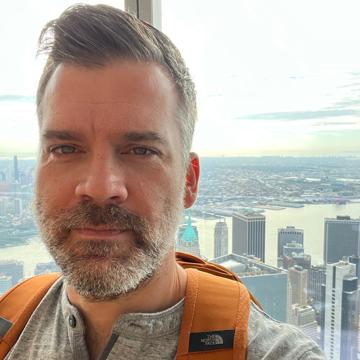 Adam Johnson profile photo