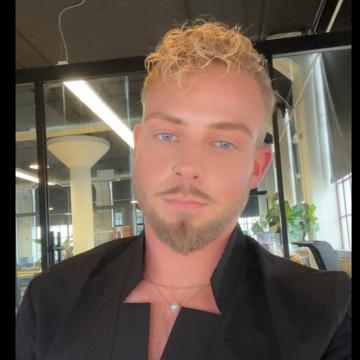 Jess Calvert profile photo