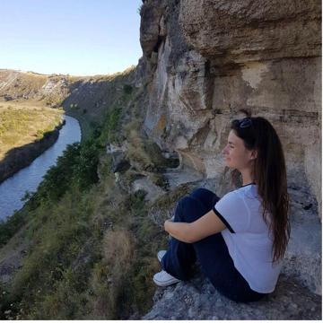 Diana Mihailov profile photo