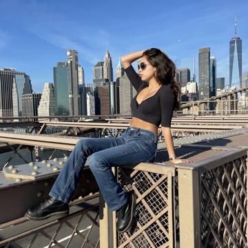 America Vera profile photo