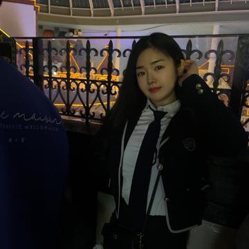 chaehyeon lee profile photo