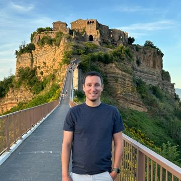 stephen shaw profile photo