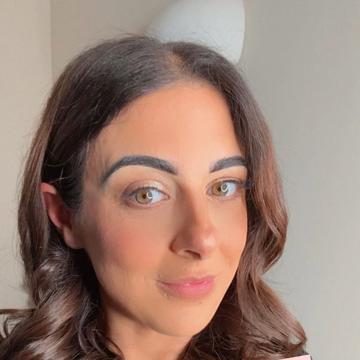 Clare Davis profile photo