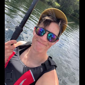 Sian Olaru-Breakell profile photo