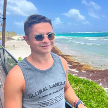 Teodor Axinte profile photo