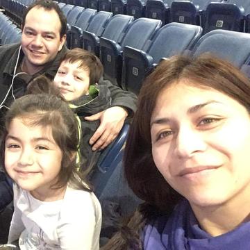 Karla Flores profile photo