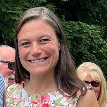 Lindsy Connolly profile photo