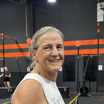 Angela Bond profile photo