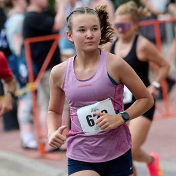 Lily Cross profile photo