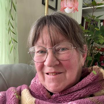 Betsy Hughes profile photo