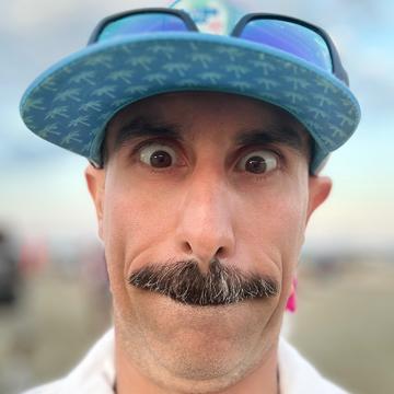 Hunter Bogosian profile photo