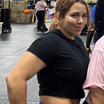 Daynne Flores profile photo